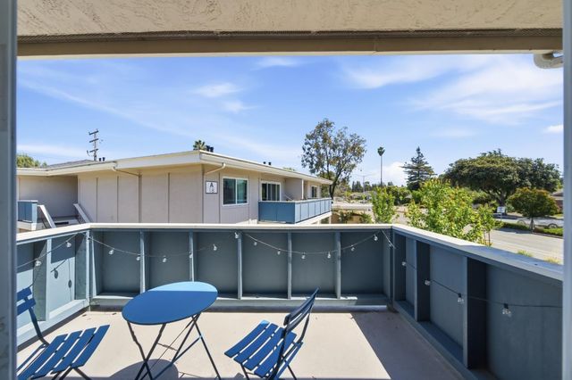 38228 Paseo Padre Parkway 10, Fremont, CA 94536