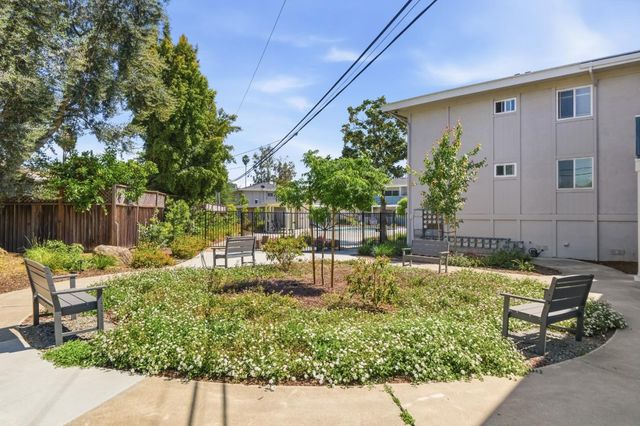 38228 Paseo Padre Parkway 10, Fremont, CA 94536
