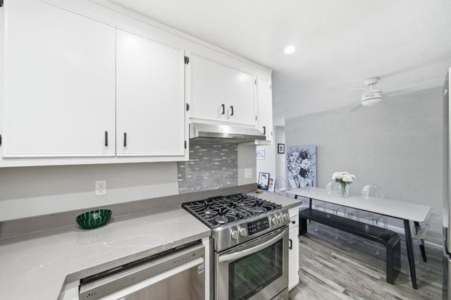 38228 Paseo Padre Parkway 10, Fremont, CA 94536