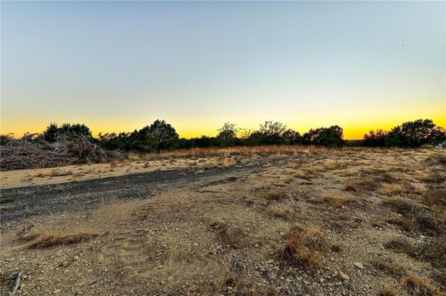 485 Vail River RD, Dripping Springs, TX 78620