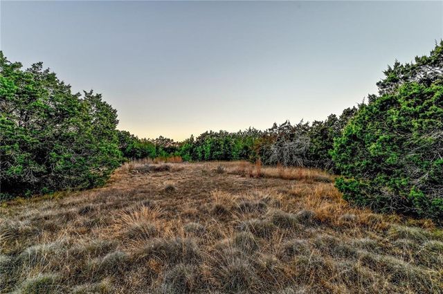 485 Vail River RD, Dripping Springs, TX 78620