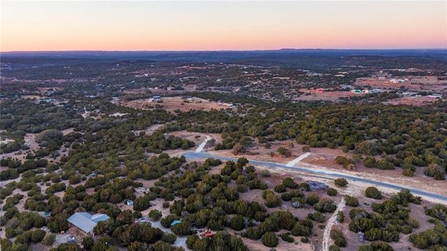 485 Vail River RD, Dripping Springs, TX 78620