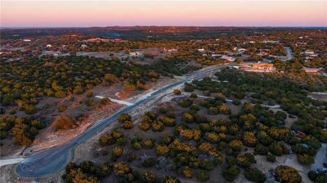485 Vail River RD, Dripping Springs, TX 78620