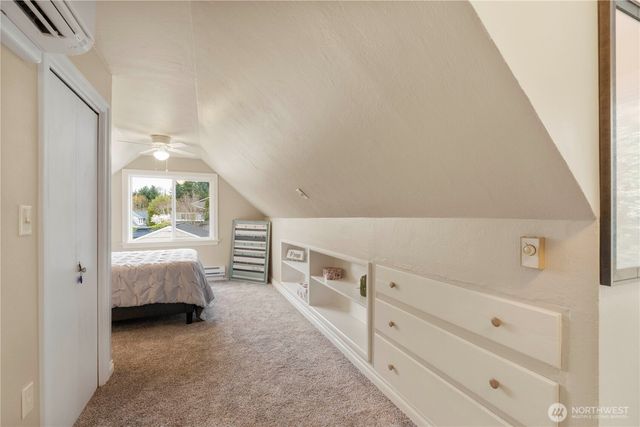 8366 6th Avenue, Tacoma, WA 98465