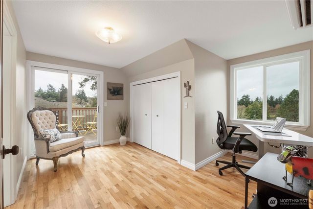 8366 6th Avenue, Tacoma, WA 98465