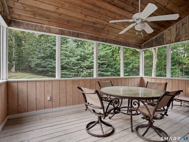 16 Banks Hill Place, Ridgefield, CT 06877