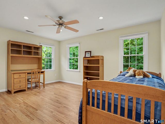 16 Banks Hill Place, Ridgefield, CT 06877