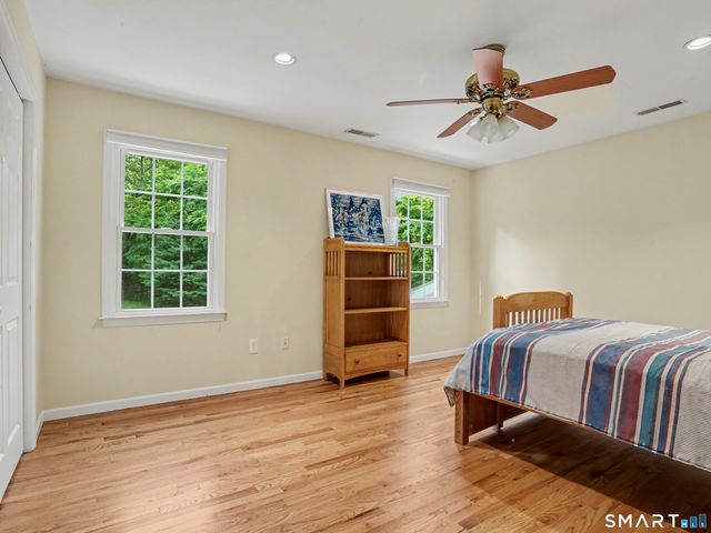 16 Banks Hill Place, Ridgefield, CT 06877