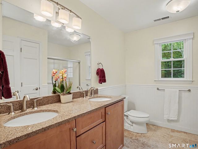 16 Banks Hill Place, Ridgefield, CT 06877
