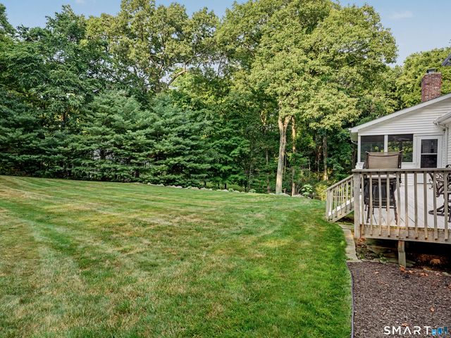 16 Banks Hill Place, Ridgefield, CT 06877