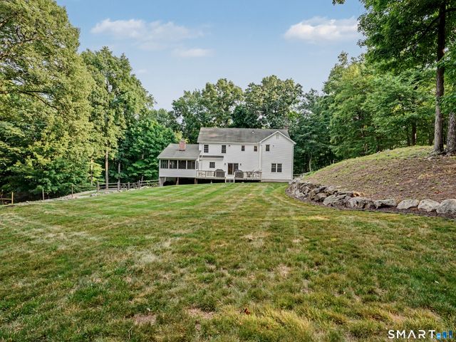16 Banks Hill Place, Ridgefield, CT 06877