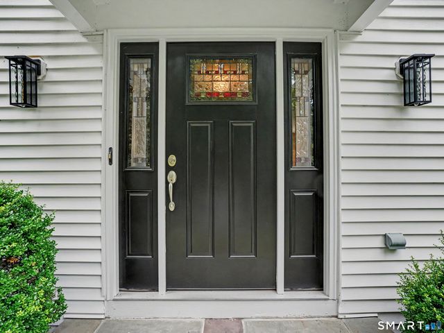16 Banks Hill Place, Ridgefield, CT 06877
