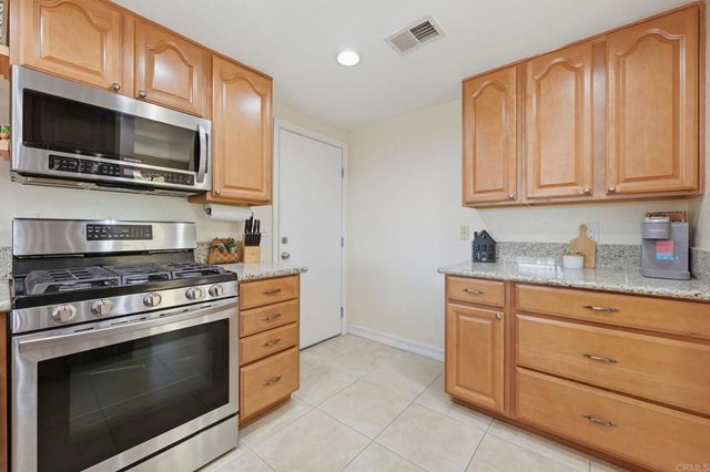 1851 Normandy Glen, Escondido, CA 92027