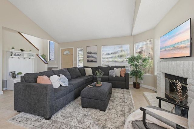 1851 Normandy Glen, Escondido, CA 92027