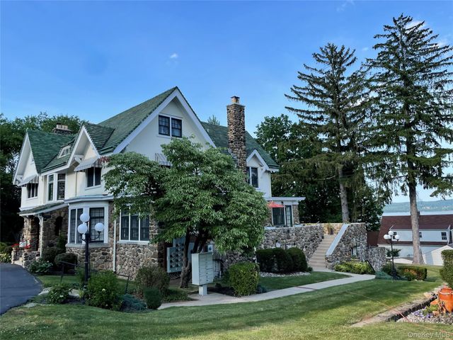 139 S Broadway 8, Nyack, NY 10960