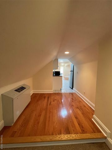 139 S Broadway 8, Nyack, NY 10960