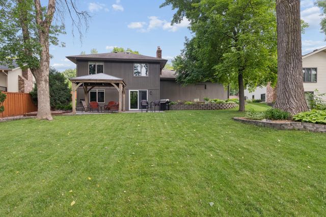10505 33rd Avenue N, Plymouth, MN 55441