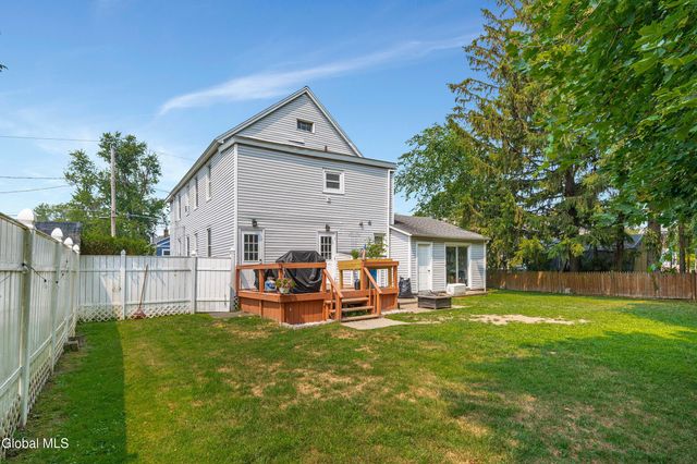 1 Dartmouth Street, Cohoes, NY 12047