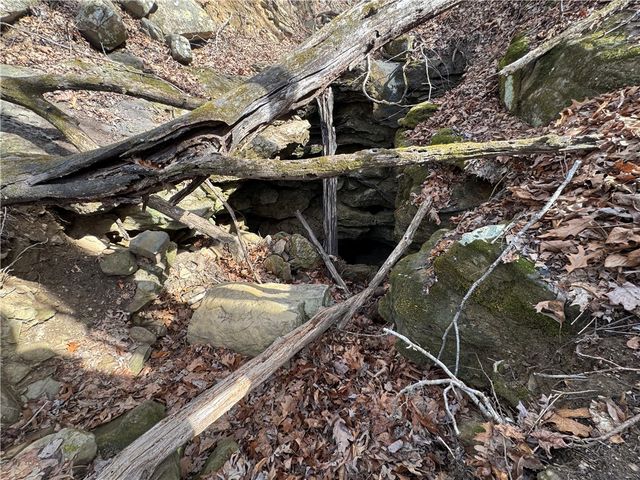 1906 Nc 8863, Jasper, AR 72641