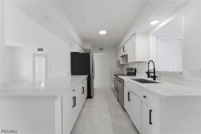 1637 Winkler AVE, Fort Myers, FL 33901