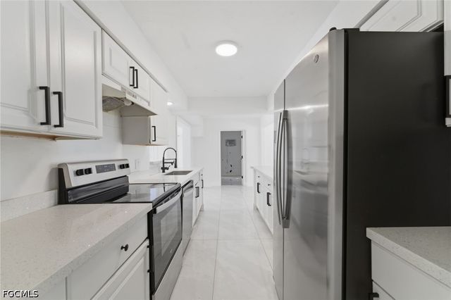 1637 Winkler AVE, Fort Myers, FL 33901