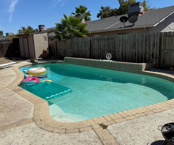 2630 Stanfield Dr, Stockton, CA 95209