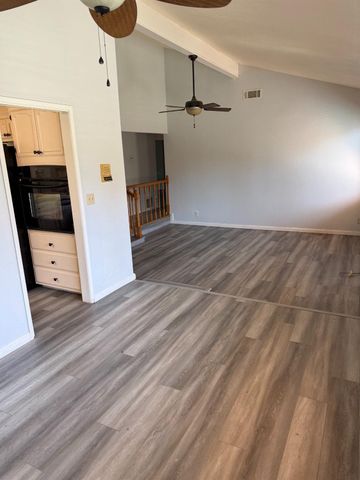 2630 Stanfield Dr, Stockton, CA 95209