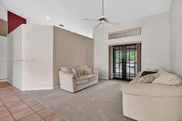 137 E Palm Dr, Margate, FL 33063