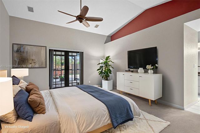 137 E Palm Dr, Margate, FL 33063