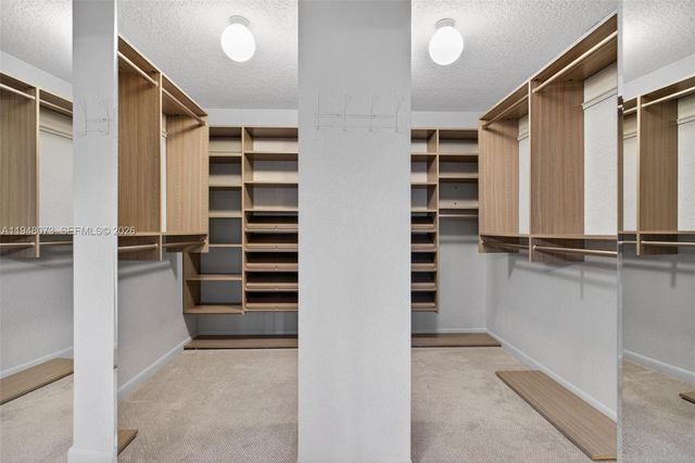 137 E Palm Dr, Margate, FL 33063