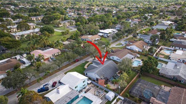 137 E Palm Dr, Margate, FL 33063