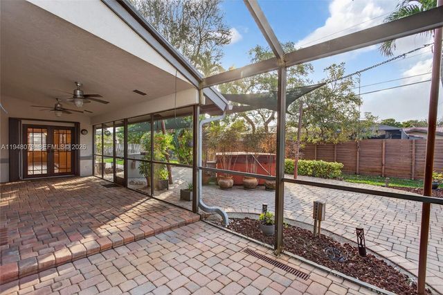 137 E Palm Dr, Margate, FL 33063