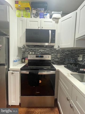 7119 WOODLAND AVE, Philadelphia, PA 19142