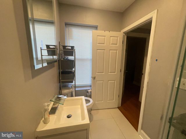 7119 WOODLAND AVE, Philadelphia, PA 19142