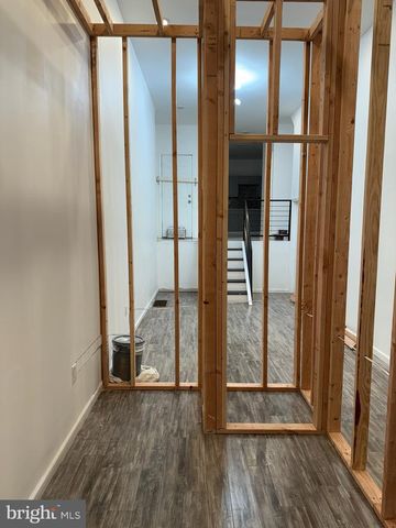 7119 WOODLAND AVE, Philadelphia, PA 19142