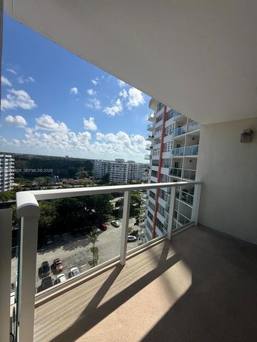 1351 NE Miami Gardens Drive 1113E, Miami, FL 33179