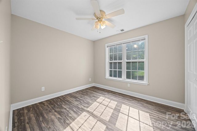 5408 Mallard Lane, Gastonia, NC 28052