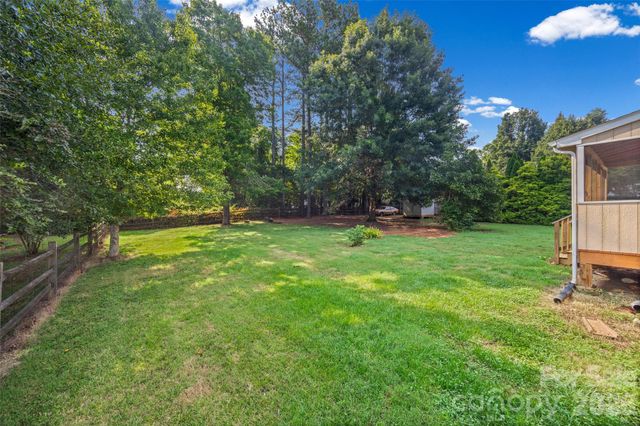 5408 Mallard Lane, Gastonia, NC 28052