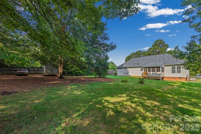 5408 Mallard Lane, Gastonia, NC 28052