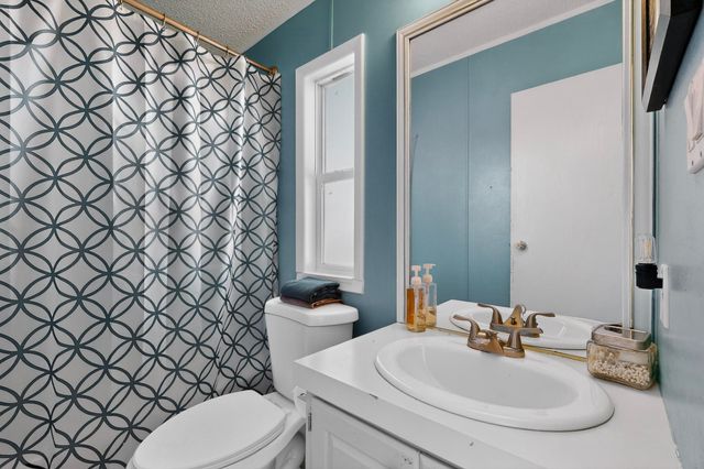 10 Becky Court, Moriarty, NM 87035