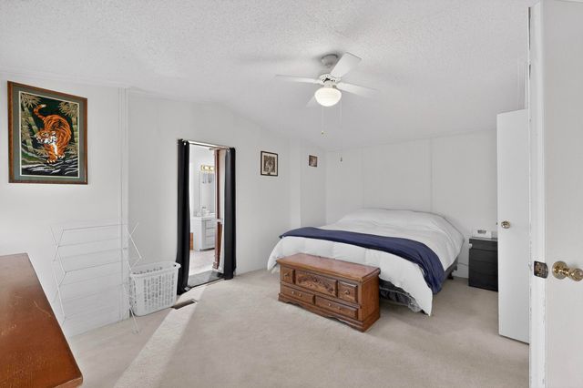 10 Becky Court, Moriarty, NM 87035