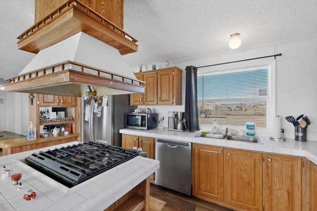 10 Becky Court, Moriarty, NM 87035