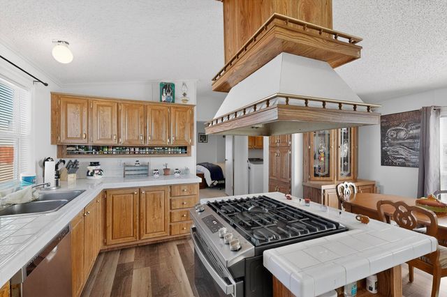 10 Becky Court, Moriarty, NM 87035