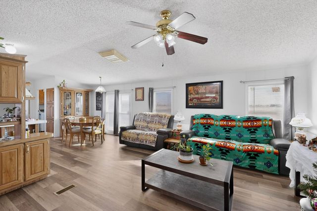 10 Becky Court, Moriarty, NM 87035