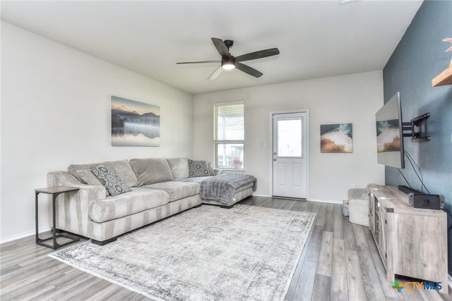 105 Bracken Fern Lane, Georgetown, TX 78626
