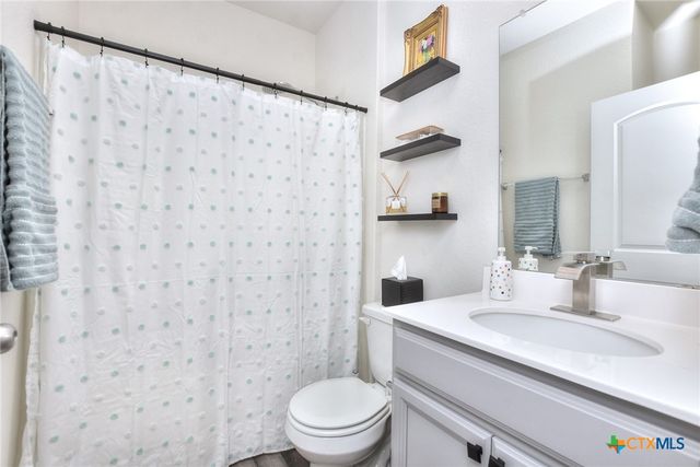 105 Bracken Fern Lane, Georgetown, TX 78626
