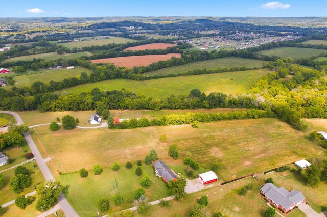 349 Branham Mill Road, Gallatin, TN 37066