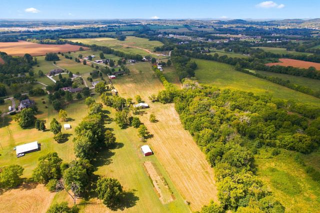 349 Branham Mill Road, Gallatin, TN 37066