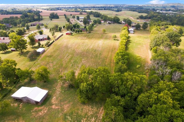 349 Branham Mill Road, Gallatin, TN 37066