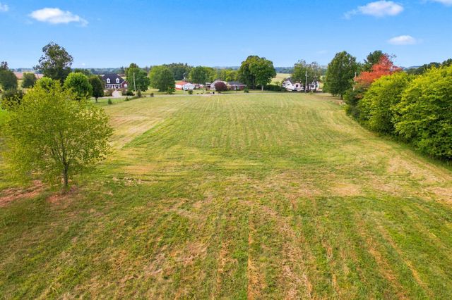 349 Branham Mill Road, Gallatin, TN 37066